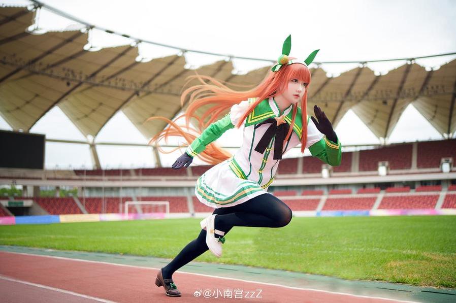 靓丽照片！南宫cos八重以精湛技巧cosplay你最爱的动漫人物